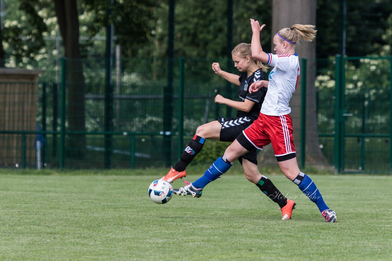 Bild 72 - wBJ Hamburger SV : SV Henstedt Ulzburg : Ergebnis: 4:2